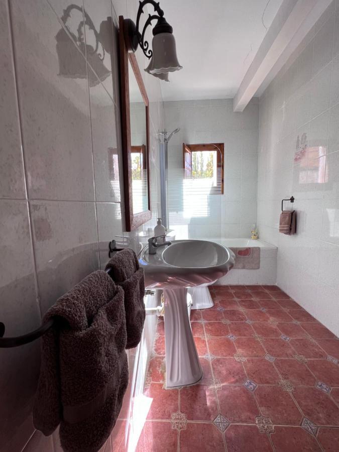 Casa Rural Serafin, Pet Friendly Renera Exterior photo